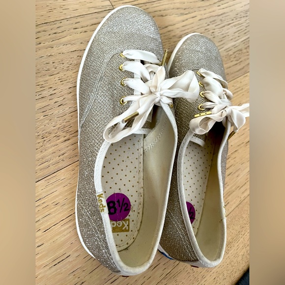 Kate Spade ♠️ Keds sneakers Rose gold size 8.5 US - Picture 5 of 17